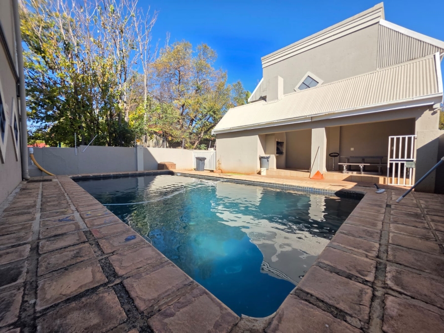 1 Bedroom Property for Sale in Die Bult North West